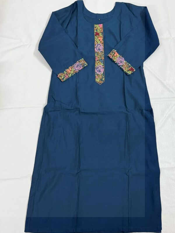 Navy Blue Silk Kurti Set with Hand-Stitched Embroidery & Printed Organza Dupatta – Palazzo Ethnic Wear