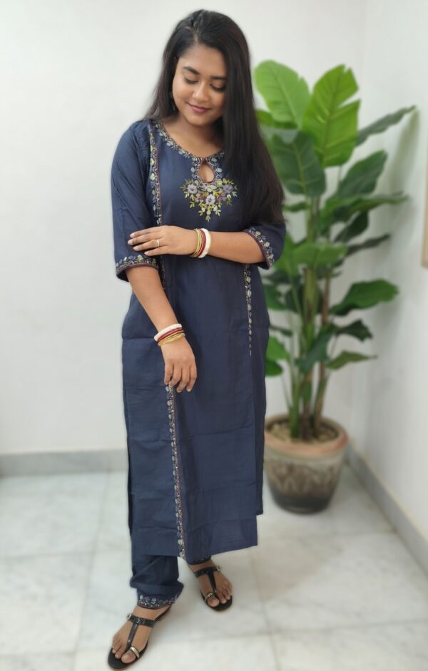 Hand Embroidery Kurti
