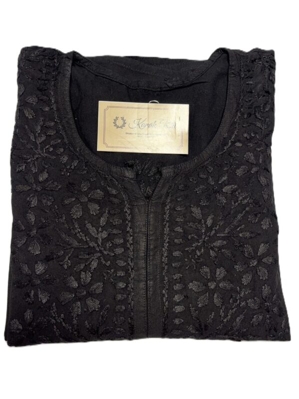 Traditional Lucknowi Chikankari Kurti