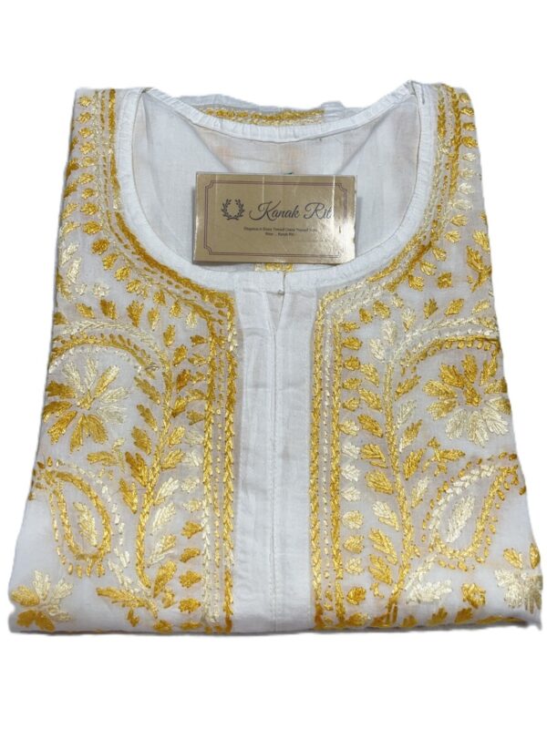 Elegant white cotton Chikankari kurti