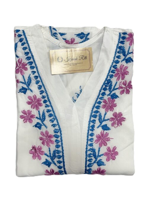 Traditional Lucknowi Chikankari kurti