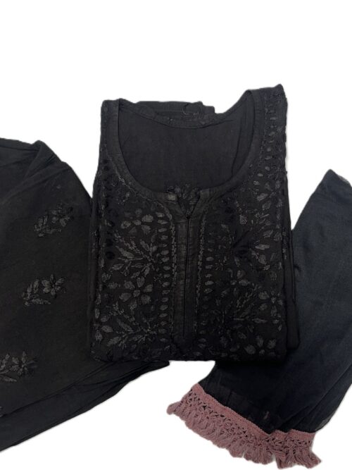 Traditional Lucknowi Chikankari Kurti