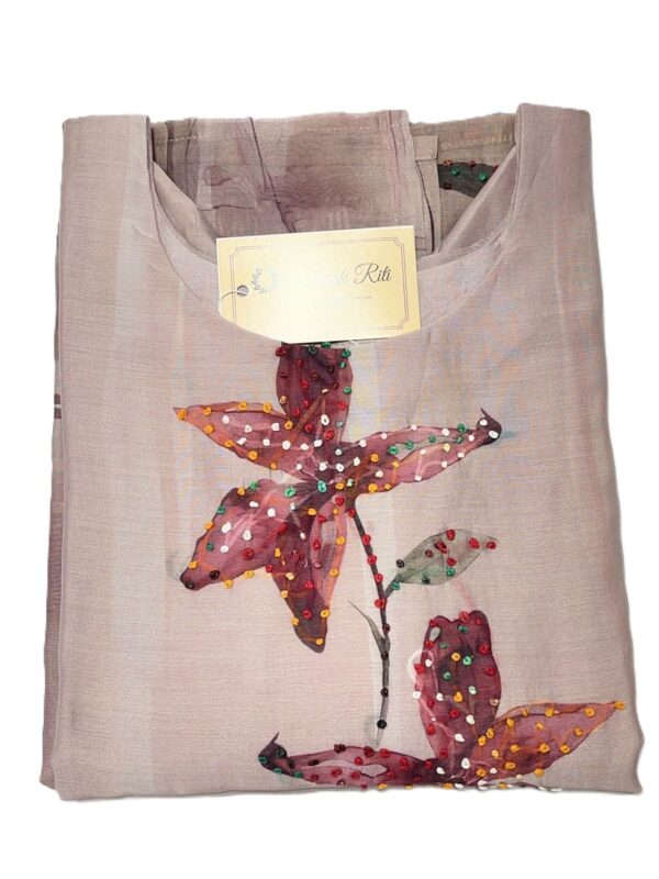 Premium Handcrafted Kurti Mul Chanderi Heavy Thread Work